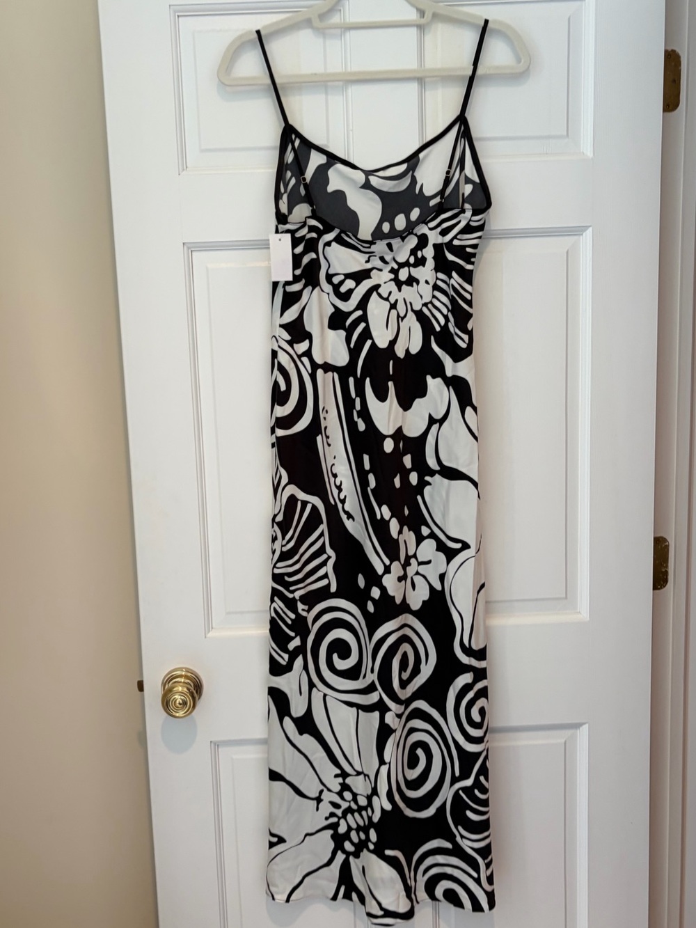 NWT Natori Tuvala Gown - Sleeveless Black & White Floral Maxi Dress - Picture 2 of 10